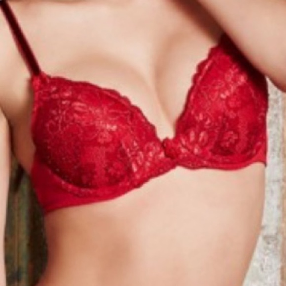 Adore Me Red Lace Push Up Bra 34B
